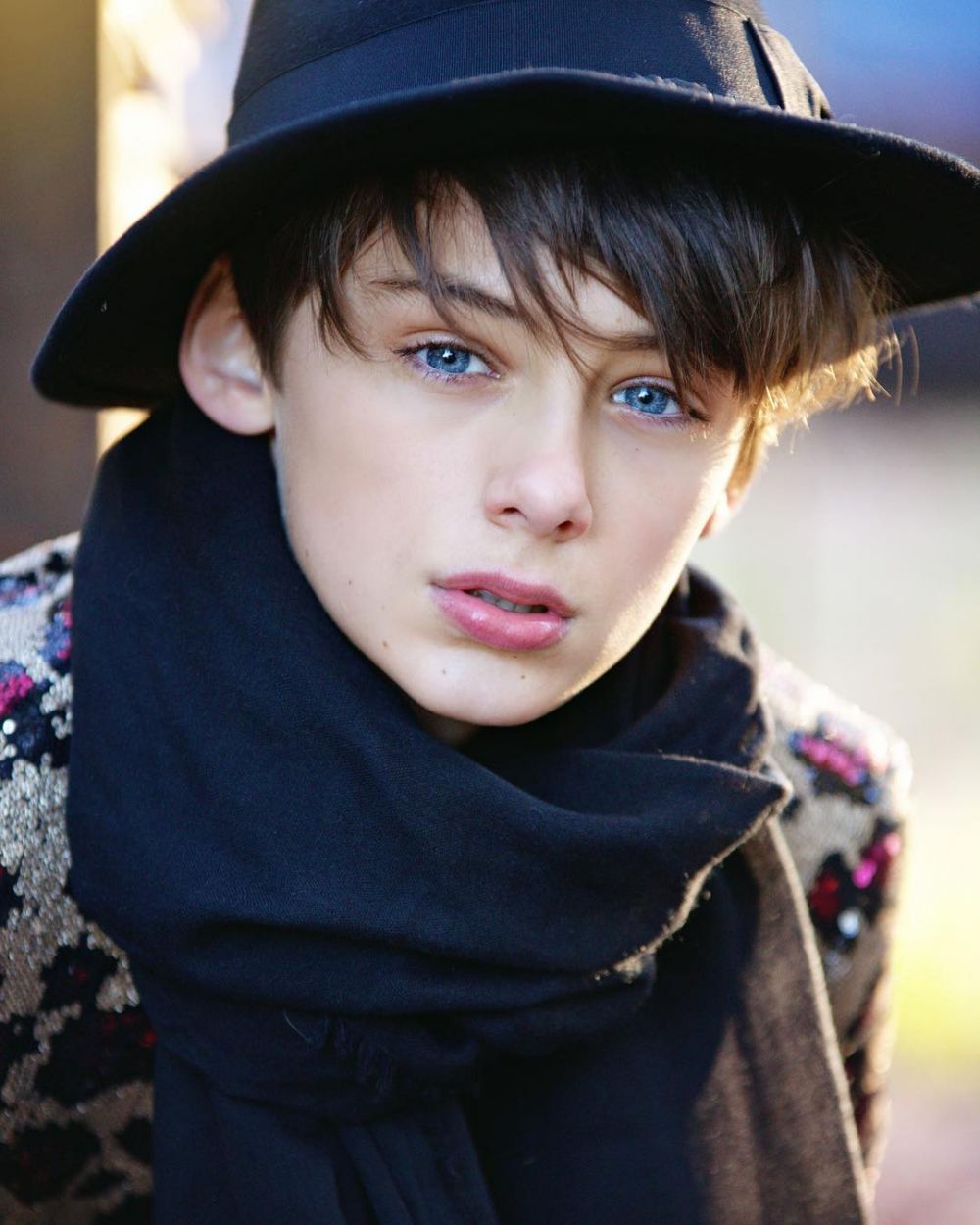 10 Anak yang menjadi terkenal di dunia berkat kecantikannya