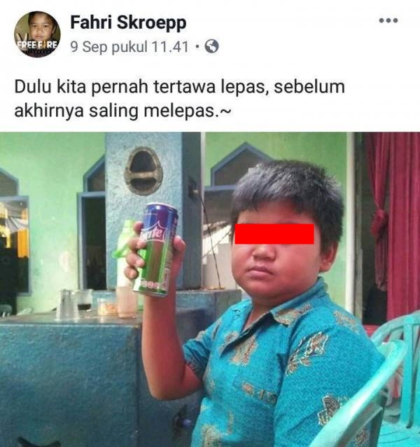 Sosok Fahri Skroepp, bocah sadboy yang viral karena status galau