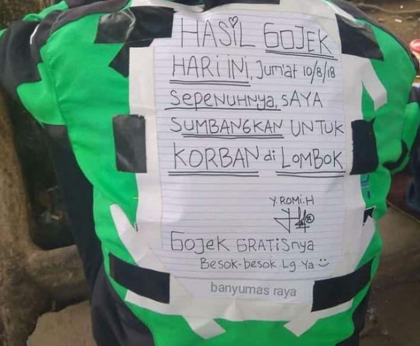 10 Fasilitas gratis driver ojek online untuk pelanggan, salut