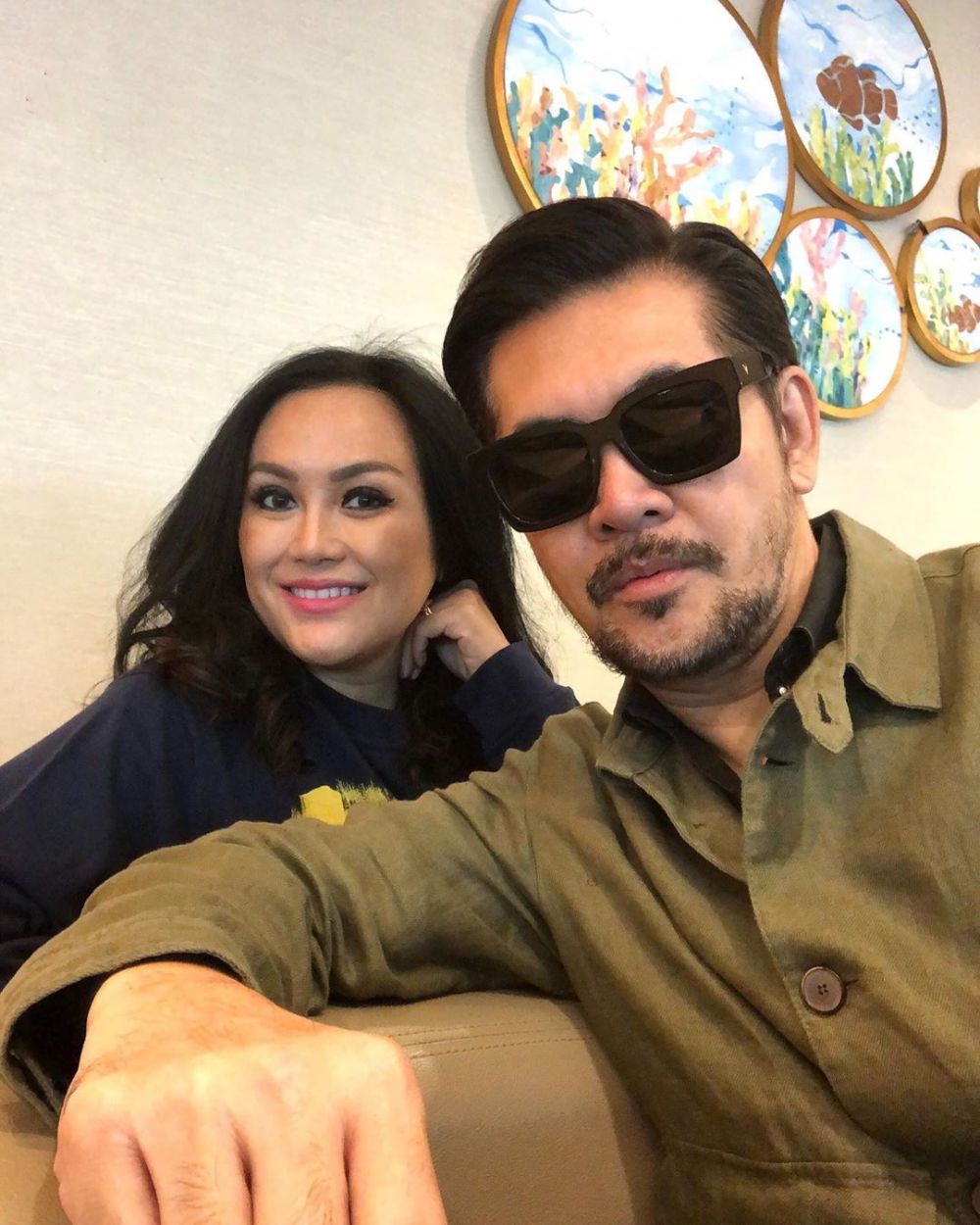 Menikah lebih 20 tahun, rumah tangga 6 seleb 90-an ini adem ayem