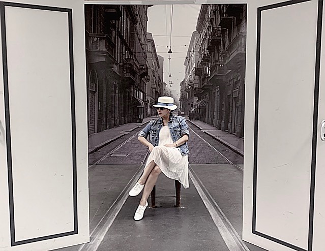 7 Momen liburan Syahrini & Reino di Italia, tasnya curi perhatian