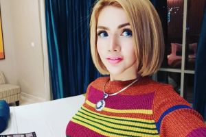 Sempat berseteru, ini momen pertemuan Barbie Kumalasari & ibunda