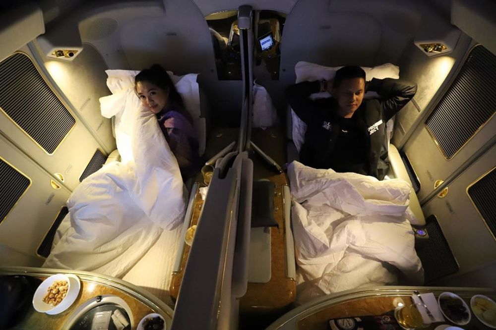 Reaksi 3 seleb soal durasi penerbangan, sindir Barbie Kumalasari?