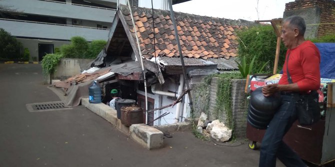 Kisah pemilik rumah tua, bertahan hidup di halaman Thamrin Residence