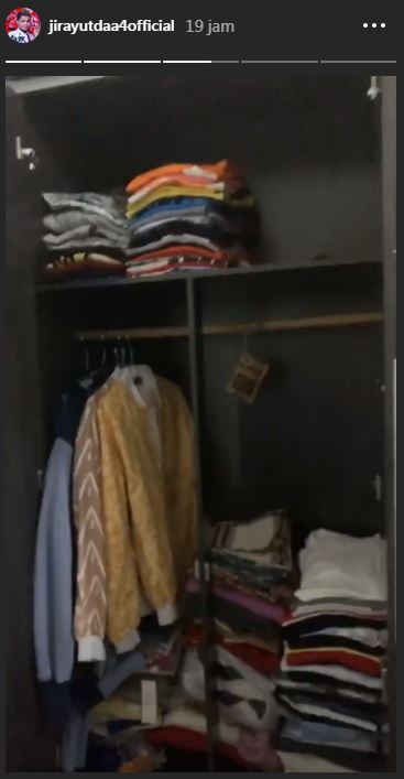 Jirayut beli lemari untuk simpan baju kado fans, ini penampakannya