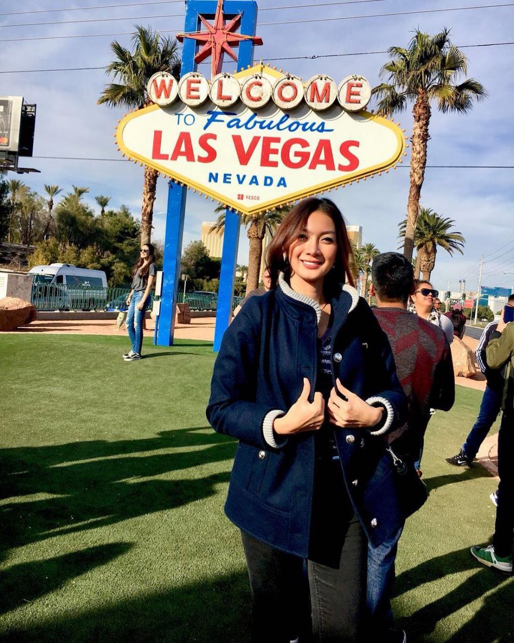 10 Pesona Razer Patricia, mantan tunangan Rezky Aditya yang cantik