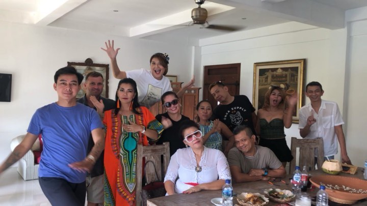 8 Momen kedekatan Tamara Bleszynski dengan pria, pacar baru?