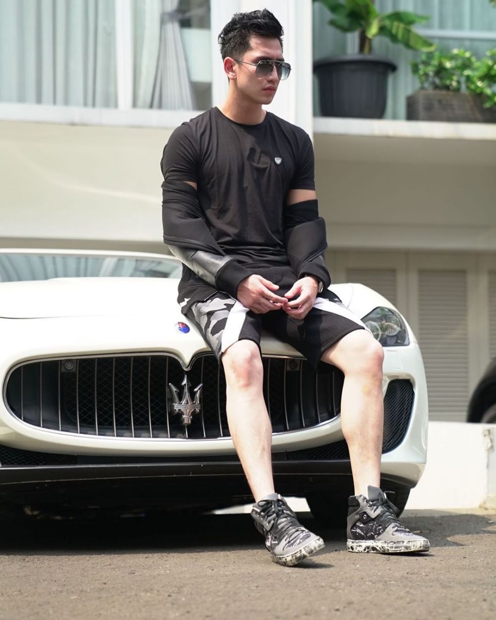 Jadi YouTuber, penghasilan 7 pesinetron ini fantastis banget