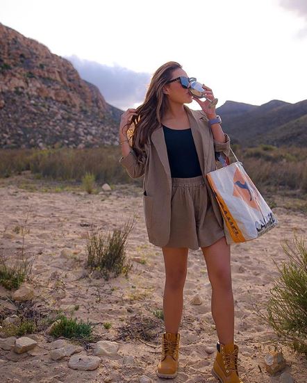 10 Momen liburan Aurel Hermansyah di Afrika, gayanya jadi sorotan