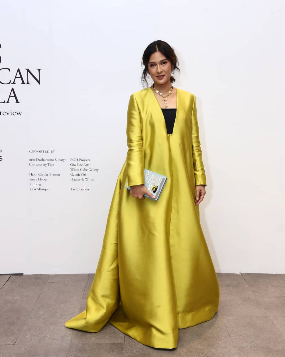 Sudah punya anak, 6 seleb ini lulus kuliah S2 predikat cumlaude