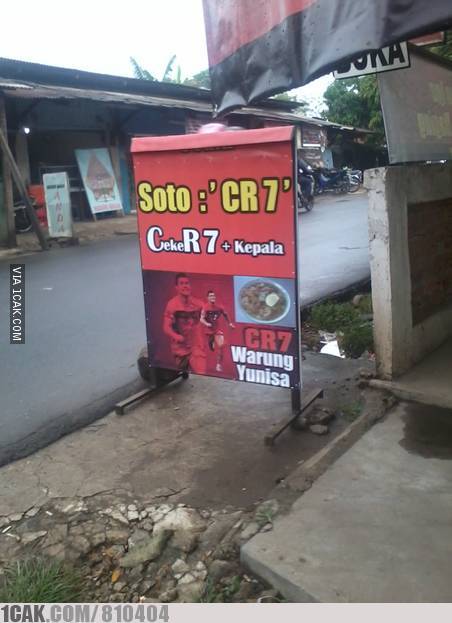 10 Nama tempat usaha pedagang kaki lima ini bikin tepuk jidat