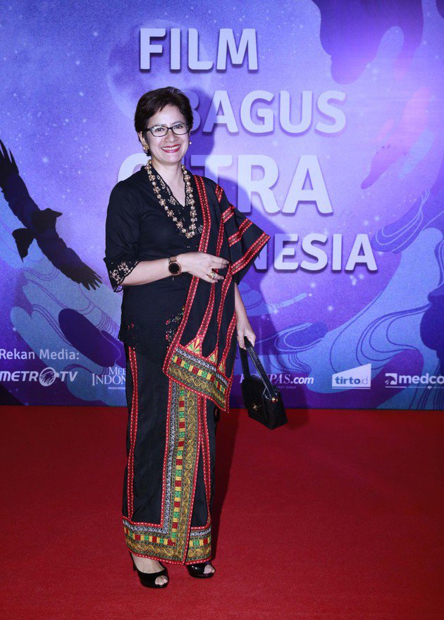 Resmi dilantik, ini nama 14 seleb yang jadi anggota DPR 2019-2024