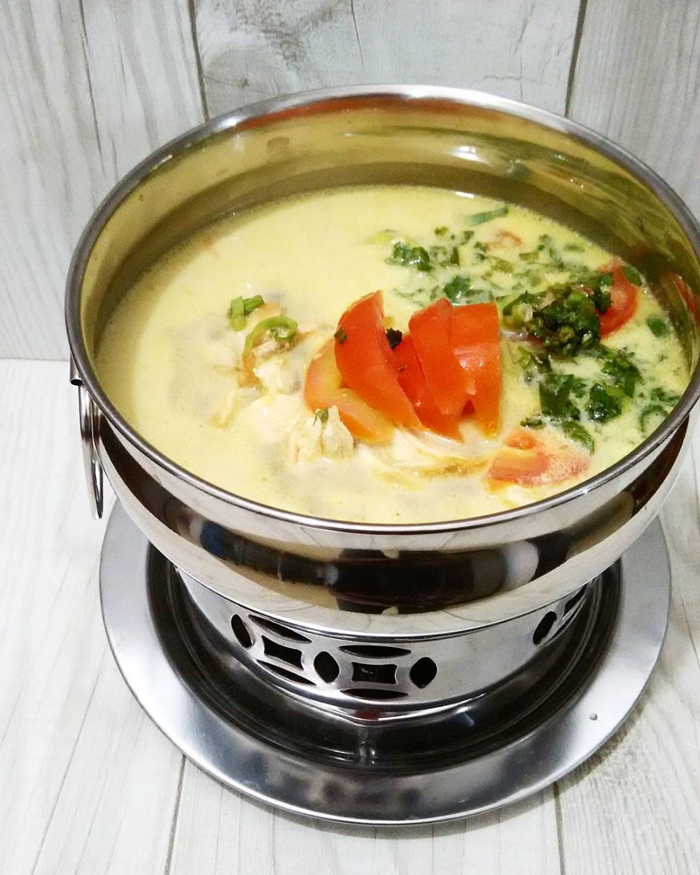 10 Resep soto ayam santan paling gurih, praktis dan istimewa