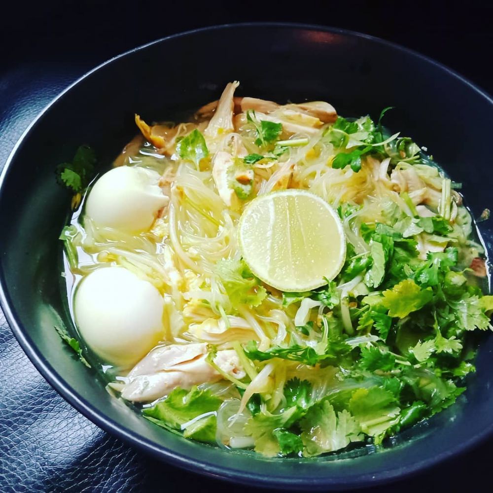 10 Resep  soto  ayam  bening  kuning enak  sederhana dan lezat