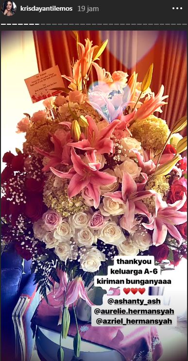 Karangan bunga Ashanty untuk Krisdayanti usai resmi jadi anggota DPR