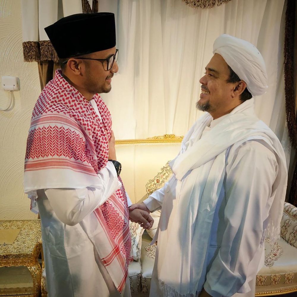 Jalani ibadah umrah, Hengky Kurniawan bertemu dengan Habib Rizieq