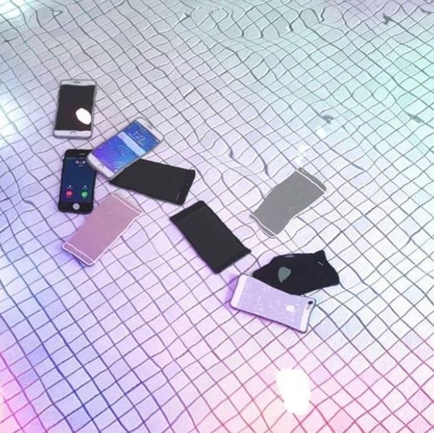 10 Momen orang nggak terlalu butuh gadget ini bikin melongo