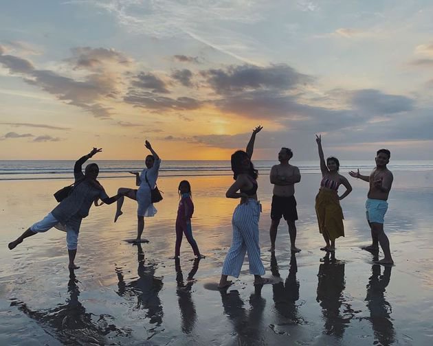 7 Potret liburan Kesha Ratuliu & pacar di Bali, mesra bak prewed