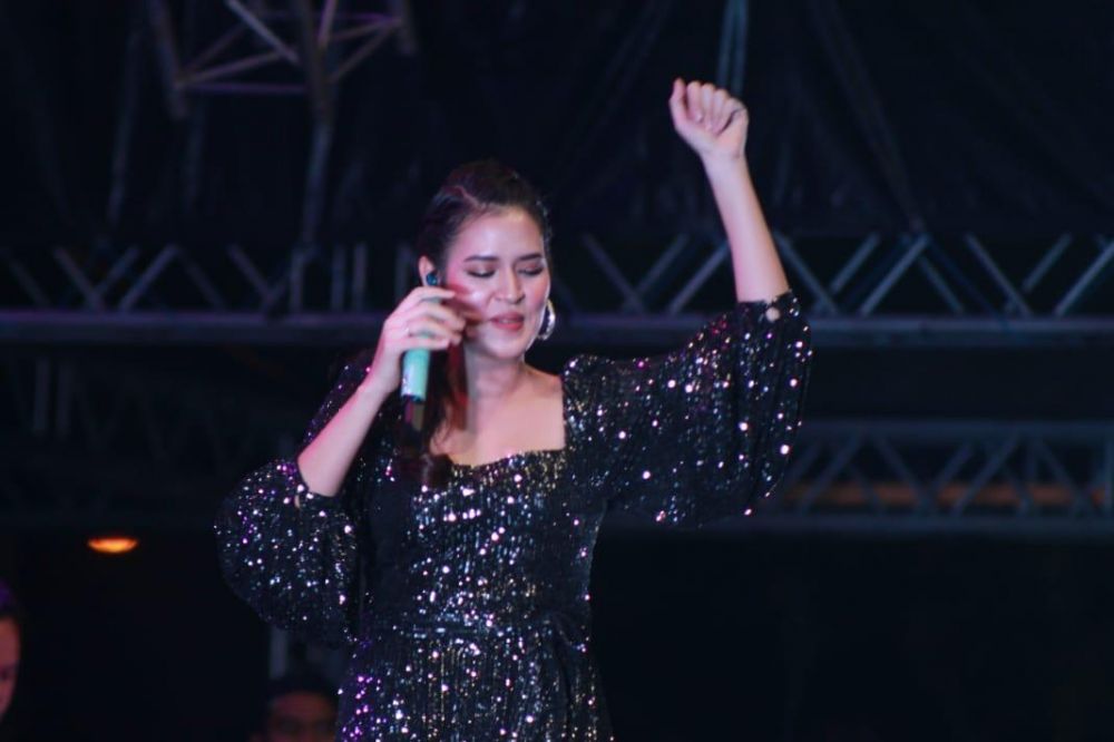 Raisa ciptakan keromantisan di Synchronize Fest 2019