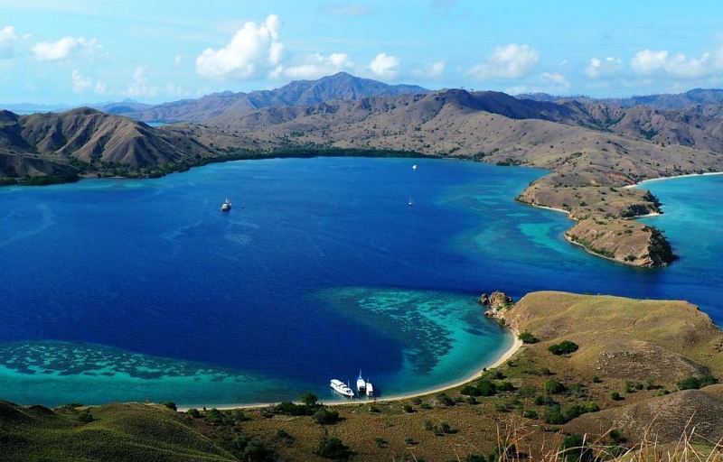 5 Wisata alam di Labuan Bajo dengan panorama menakjubkan