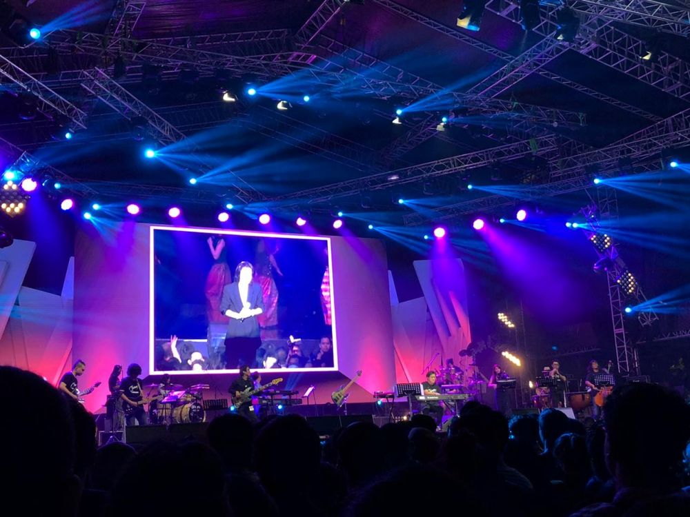 Erwin Gutawa hadirkan 'Chrisye' di Synchronize Fest 2019, keren!