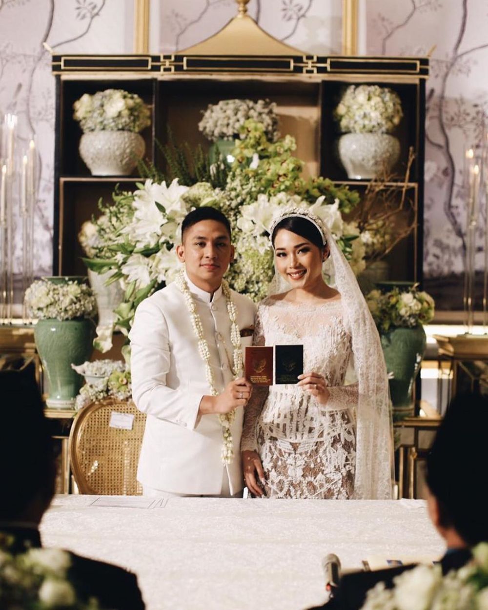 10 Potret pernikahan Ayla Dimitri dan Rama Devara, meriah abis