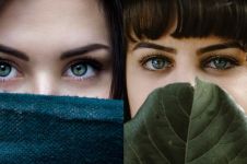 13 Cara menebalkan alis mata secara alami, cepat, tanpa efek samping