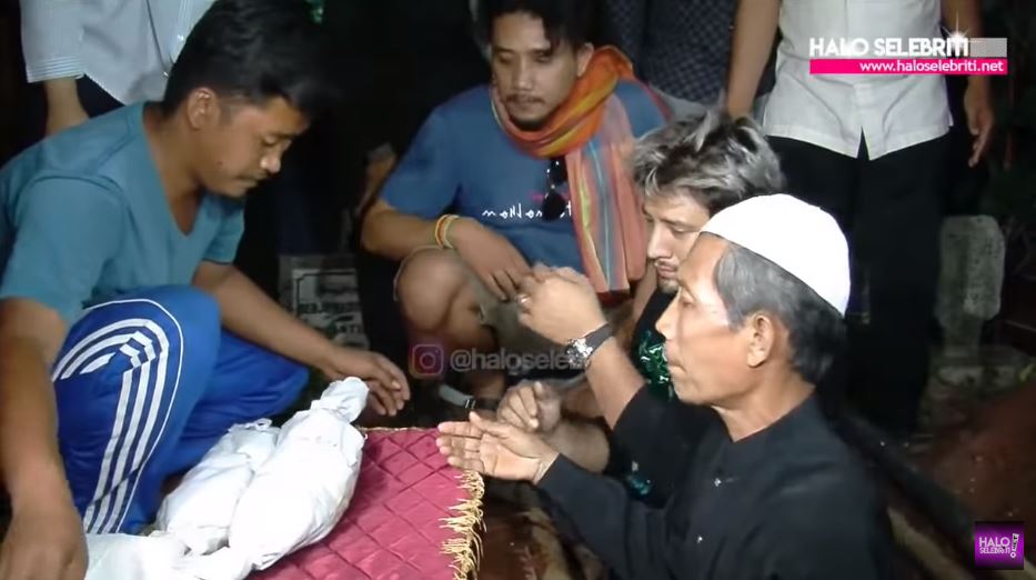 Kronologi meninggalnya bayi kembar Irish Bella, jalani operasi caesar