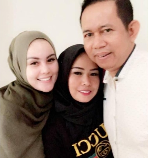 Lama tak muncul, ini 9 potret terbaru Jennifer Dunn