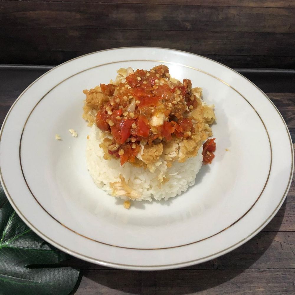 21 Resep ayam geprek crispy enak berbagai sumber 21 Resep ayam geprek crispy enak berbagai sumber