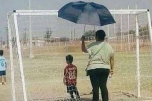 10 Momen orangtua saat semangati anaknya ini bikin terharu