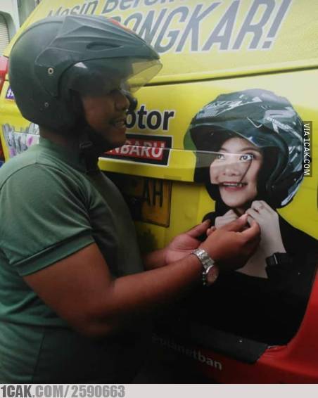 9 Momen bapak-bapak 'santuy' bikin gagal paham