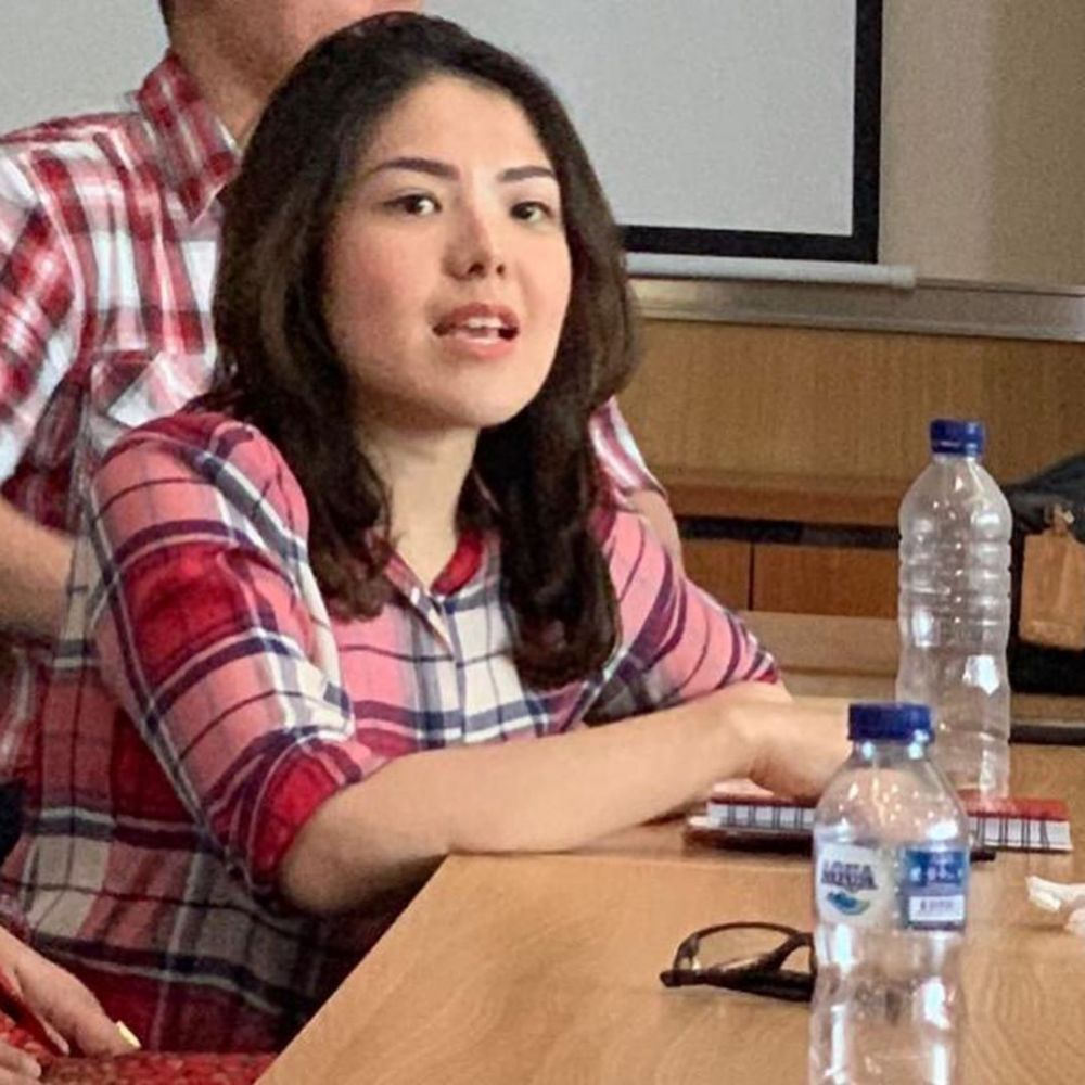Jadi anggota DPRD DKI Jakarta, ini 10 potret Tina Toon saat ngantor