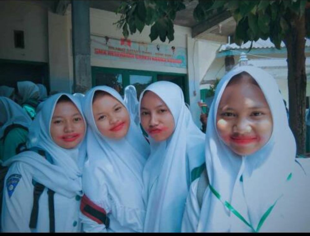 Bukannya seram, 10 makeup gagal Joker ini hasilnya malah konyol