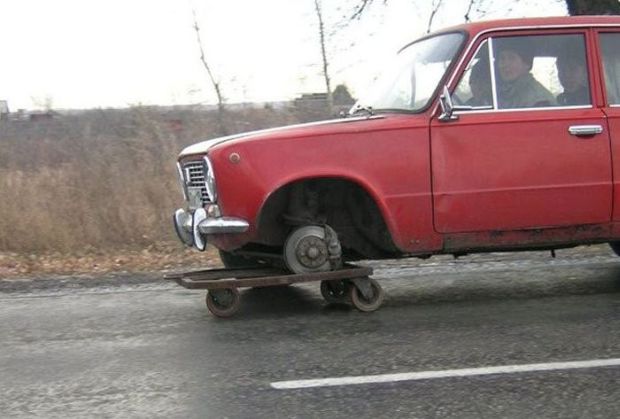 10 Life hack mengatasi mobil mogok ini bikin geleng kepala