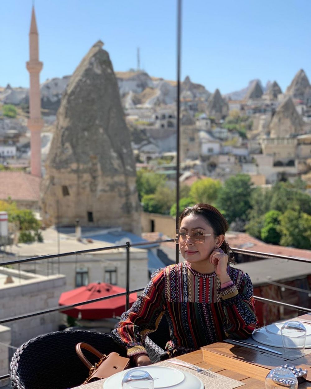 10 Gaya liburan Mayangsari ke Turki, penampilannya curi perhatian