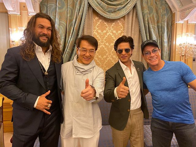 Foto selfie Shahrukh Khan Selfie sama Jackie Chan ini jadi sorotan