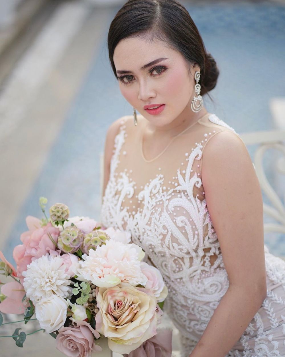 8 Potret prewedding Maell Lee & kekasih, celananya jadi sorotan