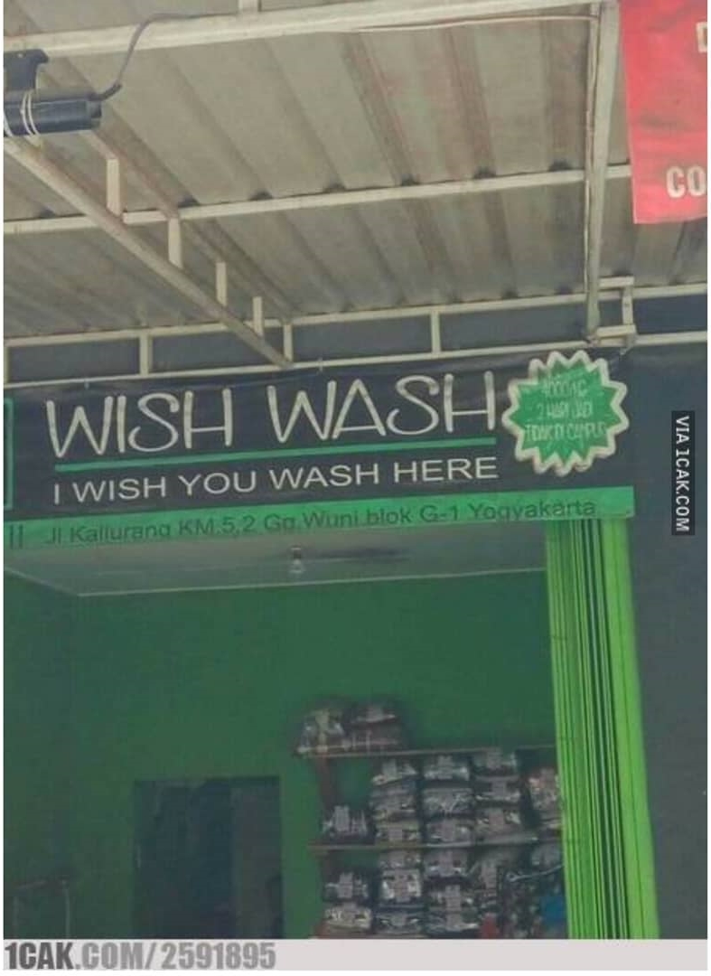 10 Spanduk promosi pakai bahasa Inggris ini bikin cekikikan