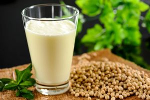 9 Cara membuat susu kedelai tanpa ampas, enak, dan menyehatkan