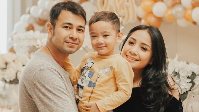 Raffi Ahmad tahu penyebab penyakitnya, nangis minta maaf pada Nagita