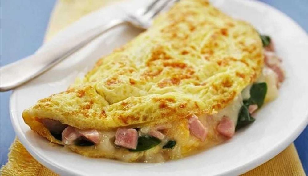 7 Cara membuat omelet telur  enak dan sederhana