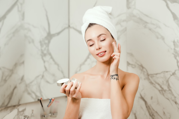 20 Manfaat kunyit untuk kesehatan dan kecantikan