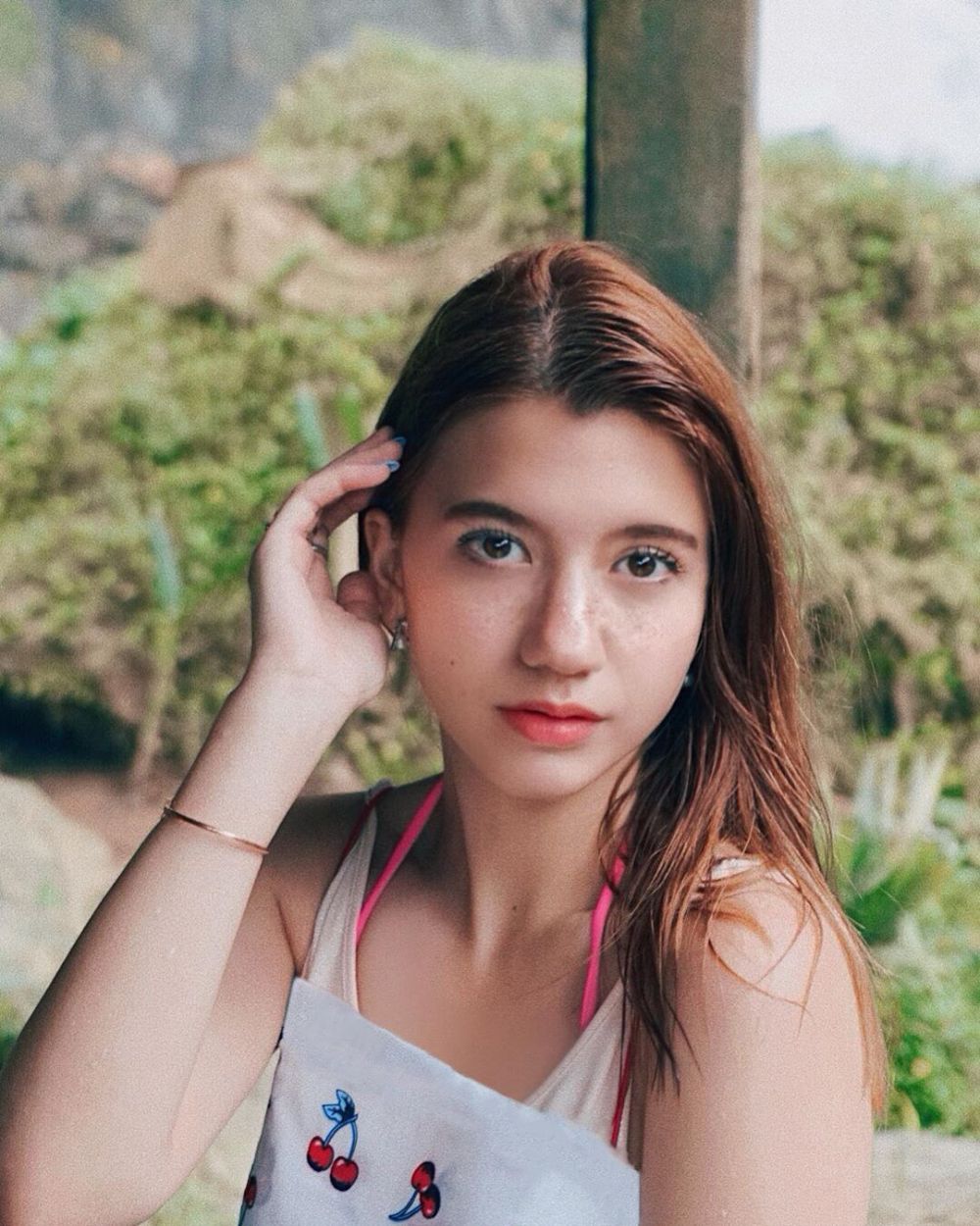 Pesona 8 seleb cantik keturunan Inggris bikin klepek-klepek