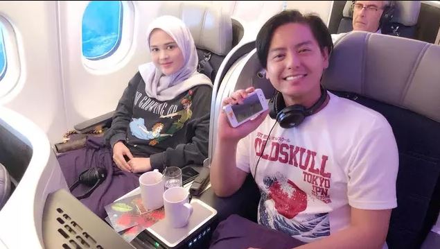 Mualaf, Roger Danuarta banyak ajari Cut Meyriska soal agama