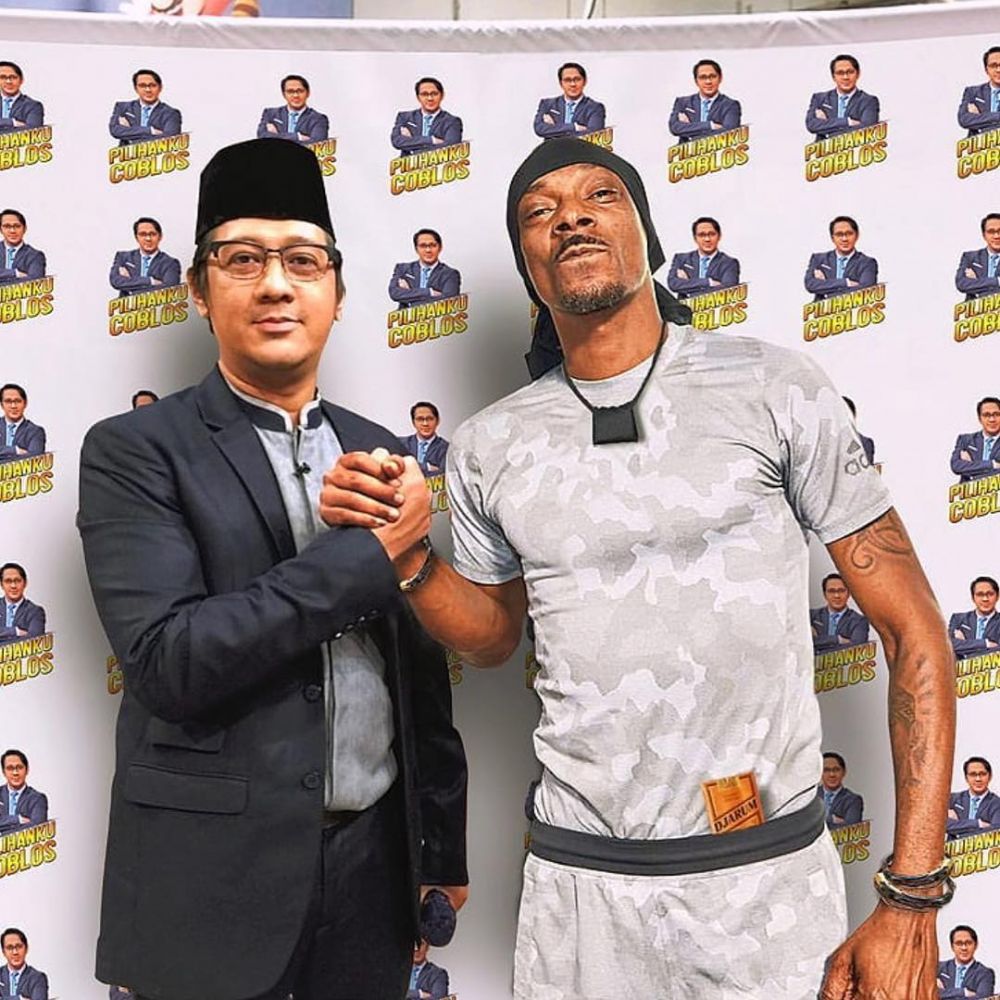 10 Editan pelawak bareng seleb dunia ini kocak abis