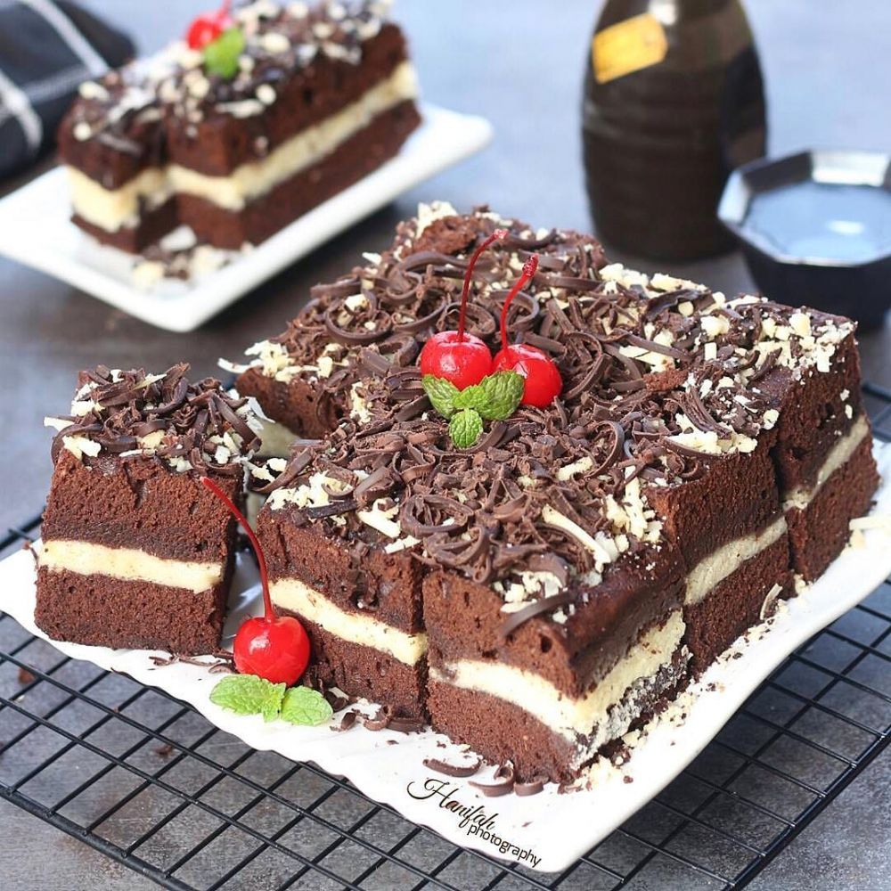 13 Cara membuat brownies kukus, enak, lembut & mudah dibuat Instagram/@resepbrownis  @resepkuetrending