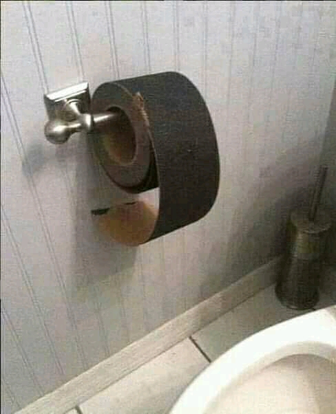 10 Potret absurd di kamar mandi ini bikin geleng kepala