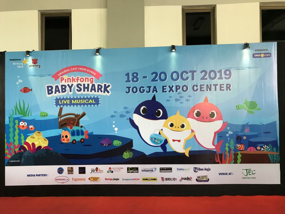 Pertama di Jogja, pertunjukan musik Pinkfong 'Baby Shark' pecah abis