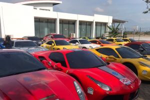 Keseruan city tour komunitas supercar di Banyuwangi